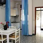 Apartahotel Le 3*