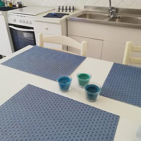 Le 3* רבאלו